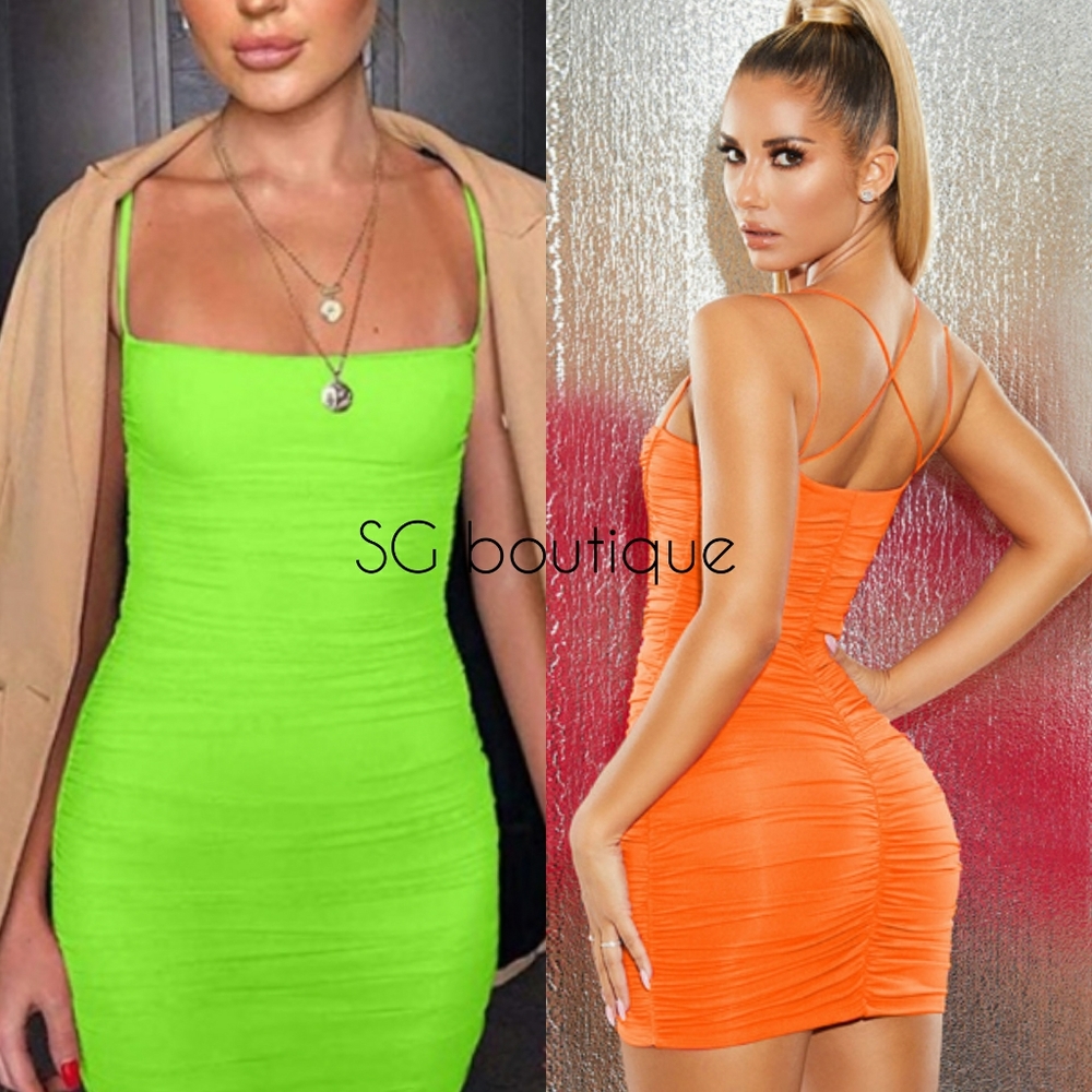 🆕⭐ Neon green ruched mini dress